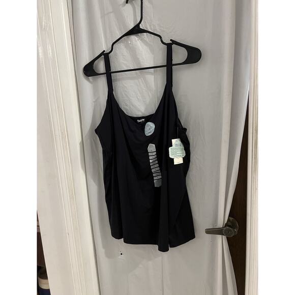 Duluth Trading Black Tank Top Built In Shelf Bra Sz Xl. NWT Closet Staple Goth - Picture 1 of 9